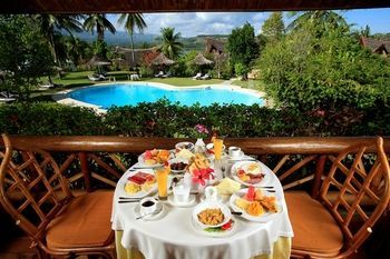 Hotel Badian Island Wellness Resort