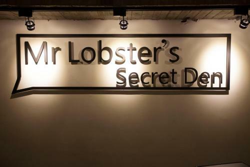 Mr Lobster?s Secret Den Design Hostel