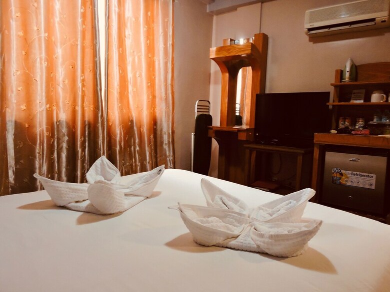 Bed & Breakfast Tinhat Boutique Hotel And Restaurant