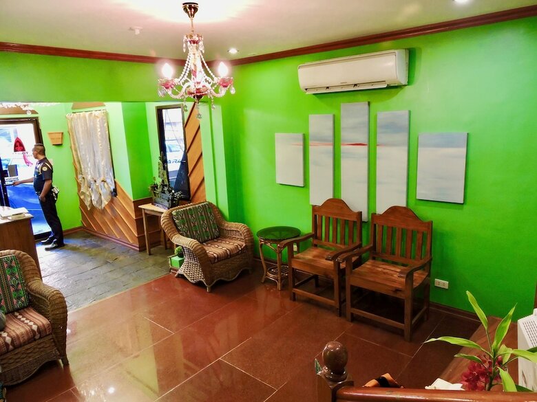 Bed & Breakfast Tinhat Boutique Hotel And Restaurant