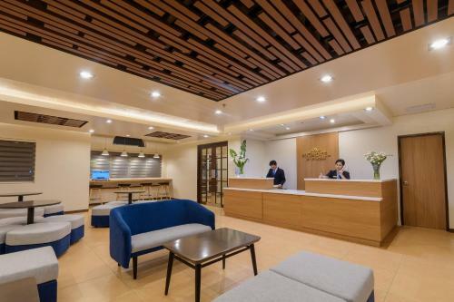 Hotel Microtel Inn By Wyndham Davao