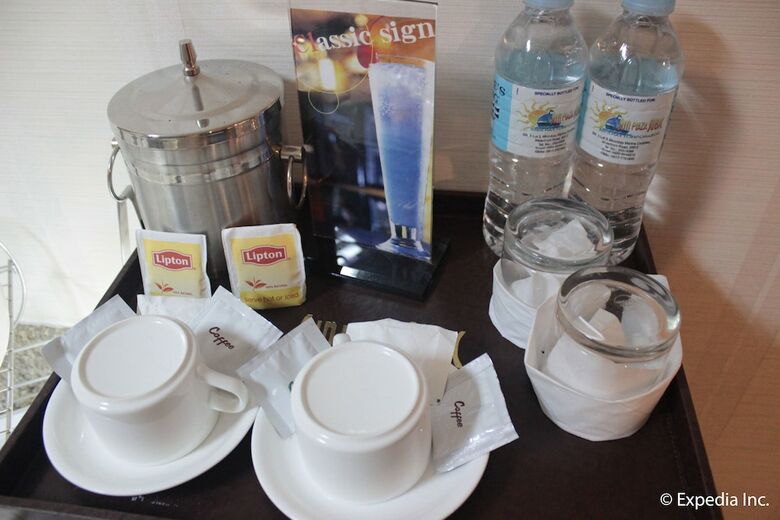Aparthotel Sun Plaza Subic Hotel