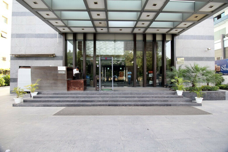 Sk Premium Park Hotel