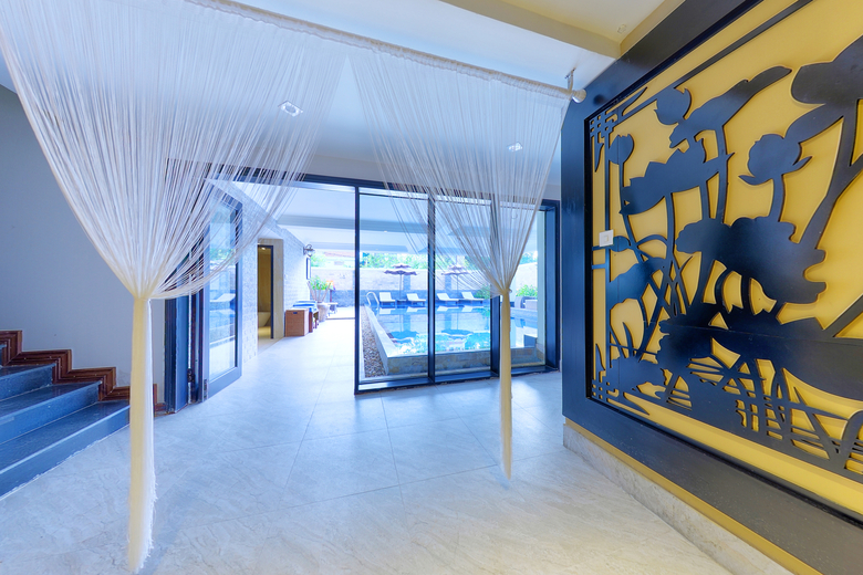 Royal Riverside Hoi An Hotel