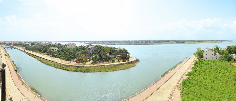 Royal Riverside Hoi An Hotel