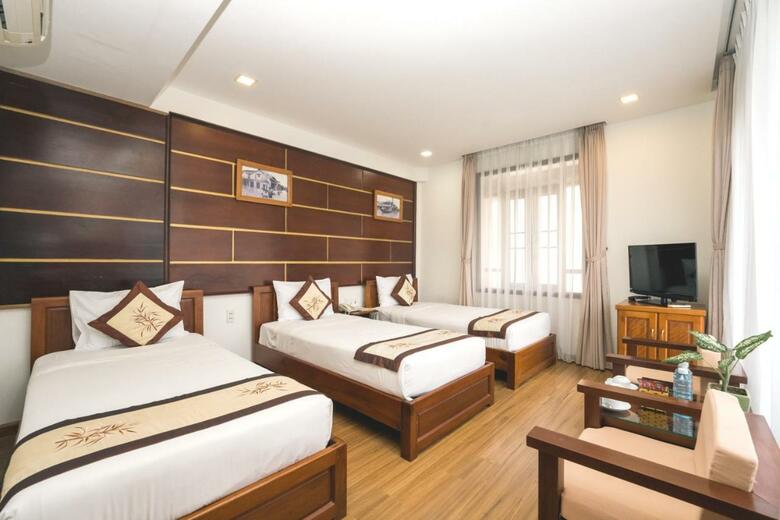 Kiman Hotel