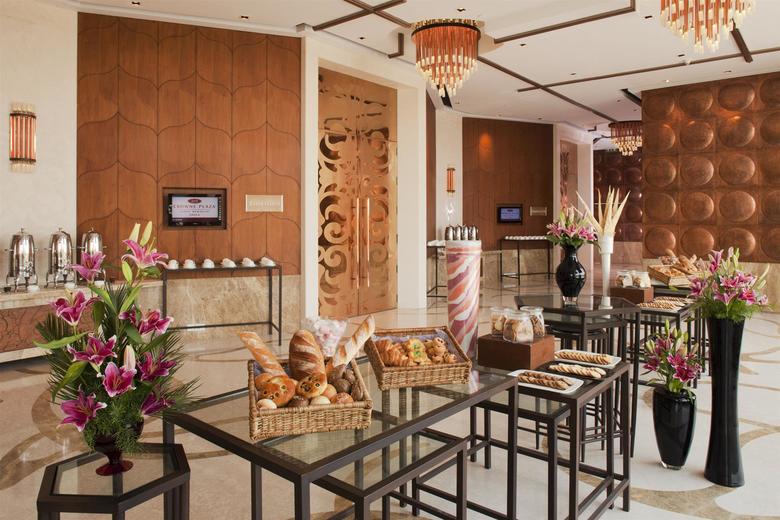 Crowne Plaza Hotel New Delhi Okhla