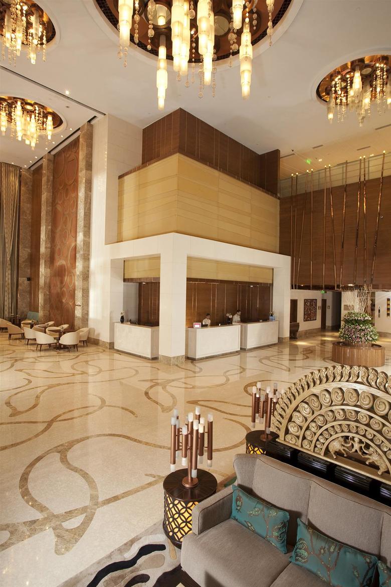 Crowne Plaza Hotel New Delhi Okhla
