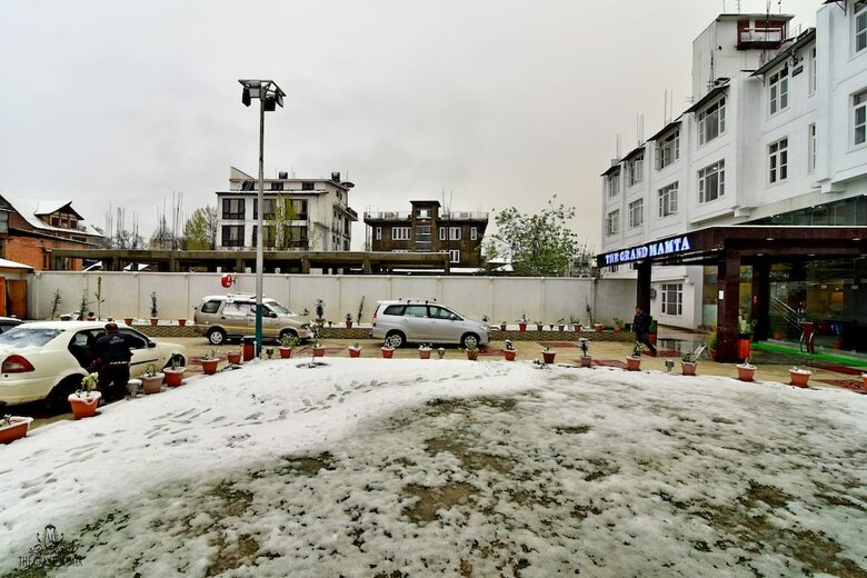 Hotel The Grand Mamta