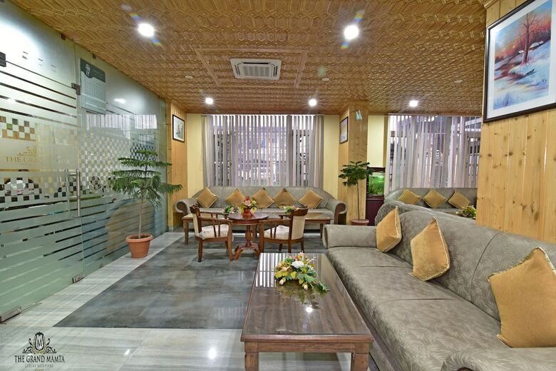 Hotel The Grand Mamta
