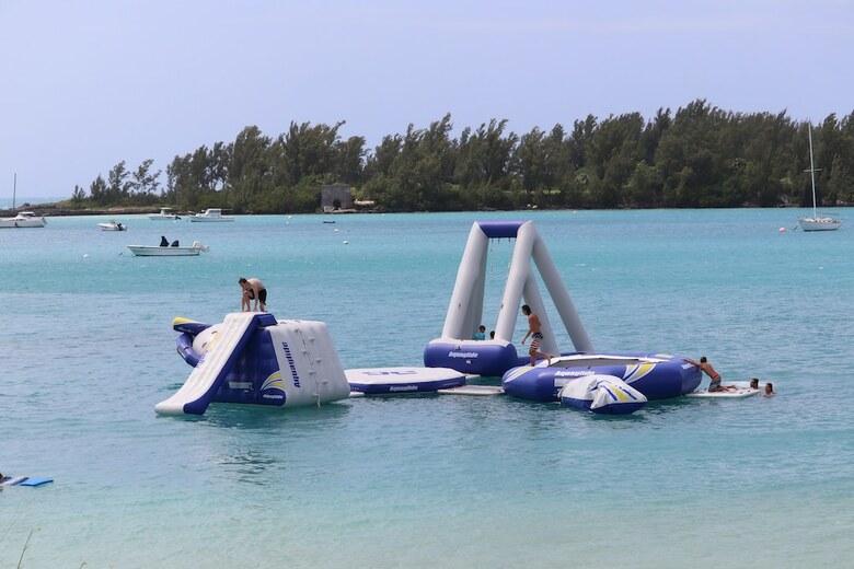 Hotel Grotto Bay Beach Resort