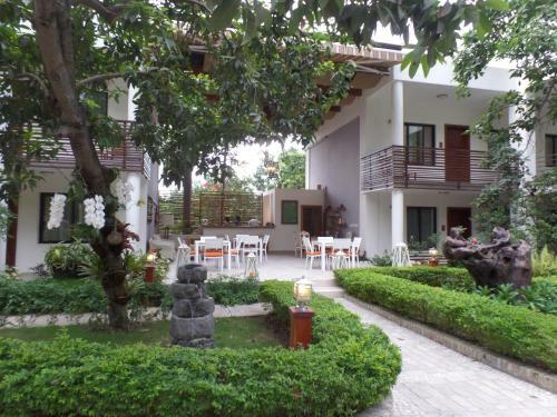 Maxime Boutique Hotel