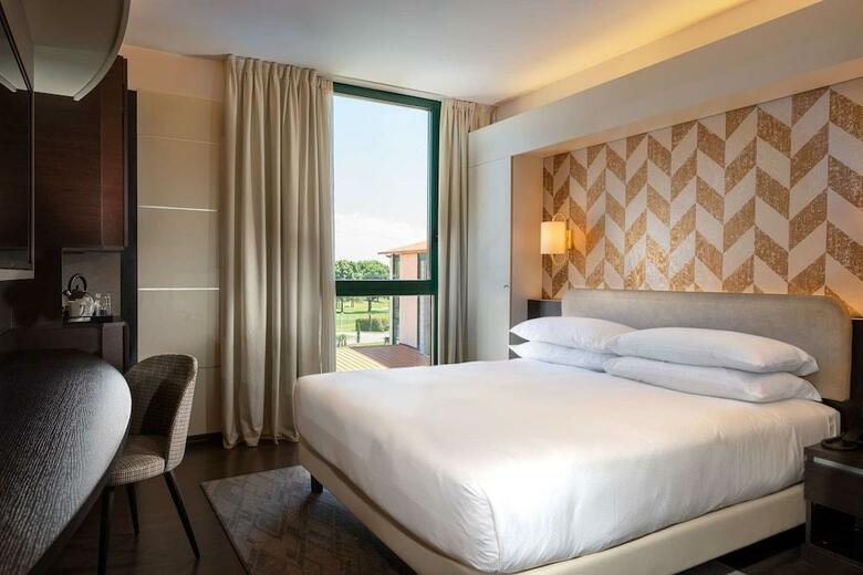 Hotel Doubletree By Hilton Milan Malpensa Solbiate Olona