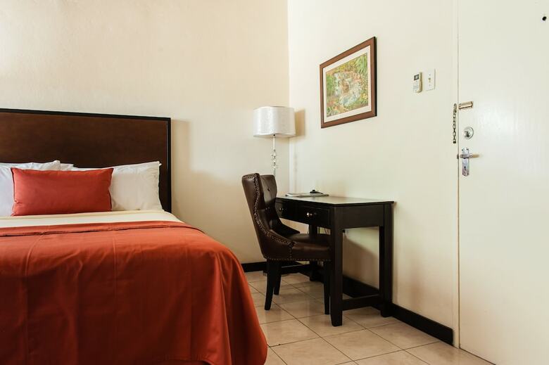 Hotel Shirley Retreat