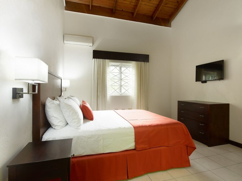 Hotel Shirley Retreat
