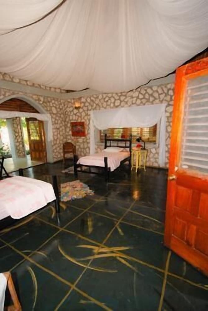 Hotel Jackies On The Reef