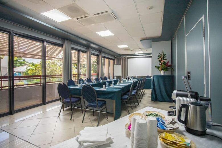 Karibea Squash Hotel