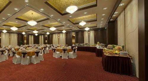 City Tower Hotel