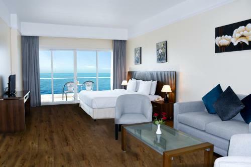Ramada Beach Hotel Ajman