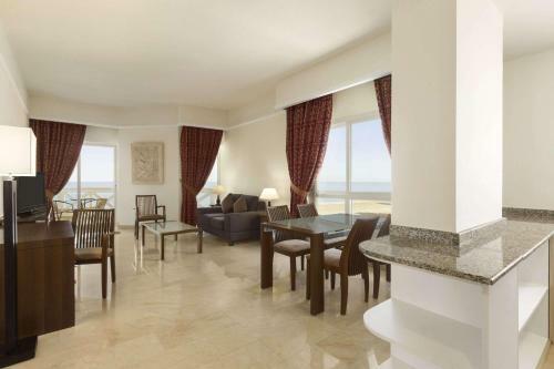 Ramada Beach Hotel Ajman