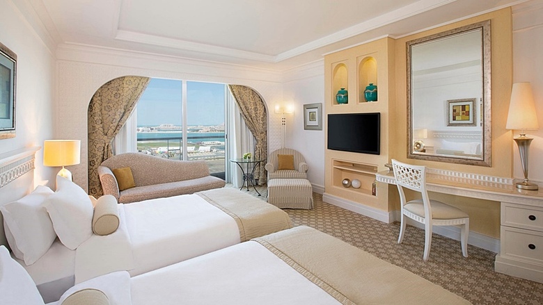 Hotel Habtoor Grand Resort, Autograph Collection