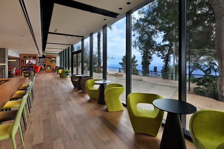 Haifa Bay View Hotel