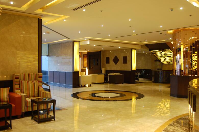 Golden Ocean Hotel