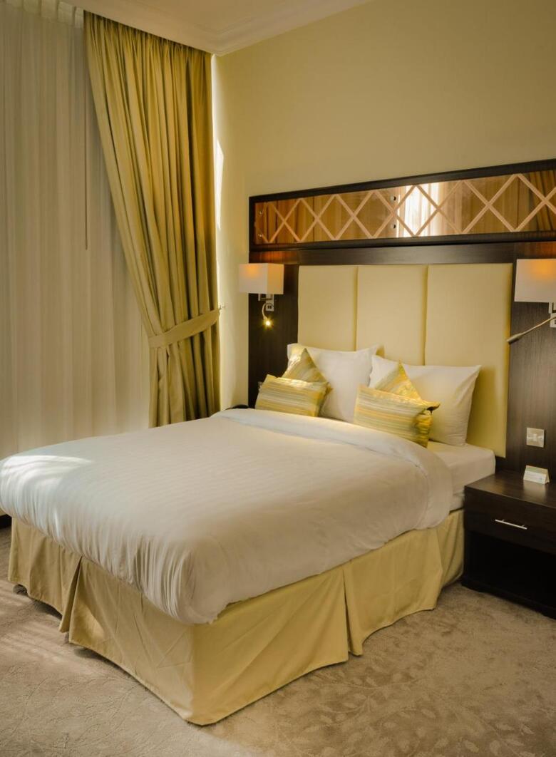 Golden Ocean Hotel