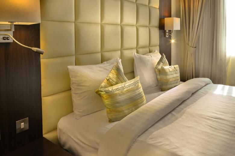 Golden Ocean Hotel