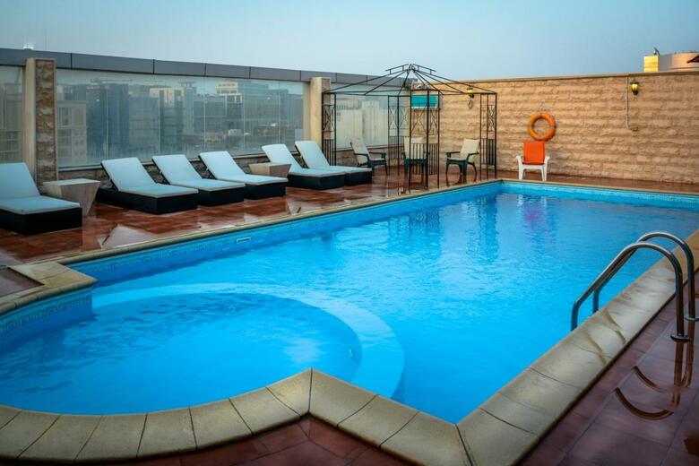 Golden Ocean Hotel