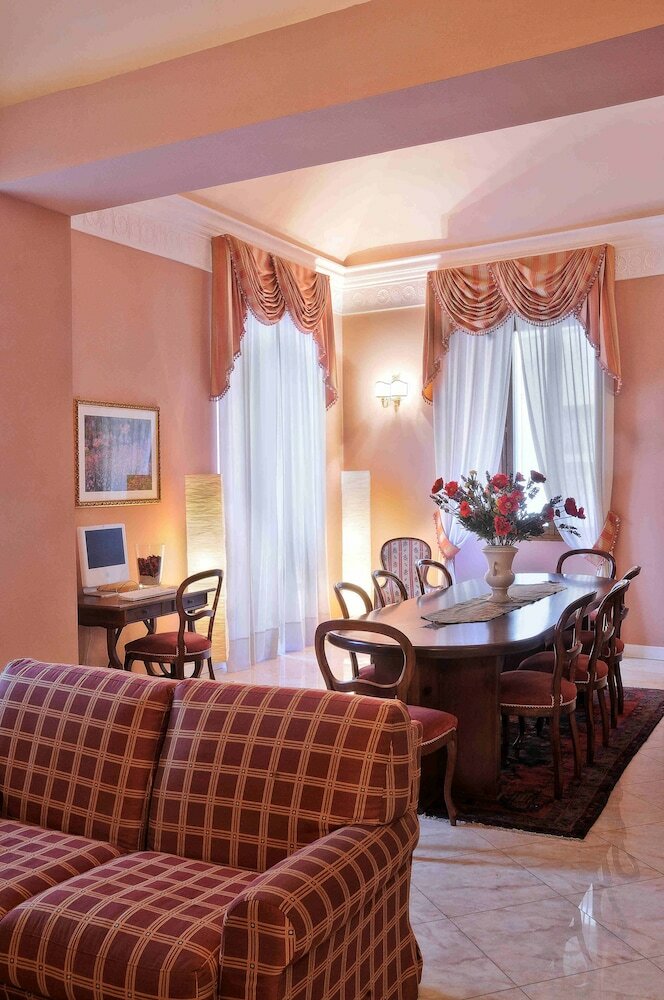 Grand Hotel Italia
