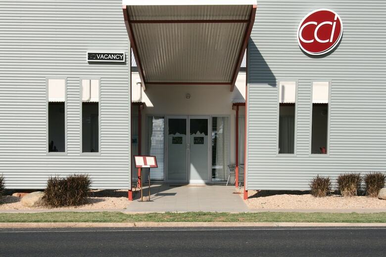 Hotel Capella Coach Inn