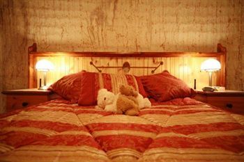 Down To Erth Bed And Breakfast