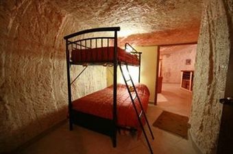 Down To Erth Bed And Breakfast