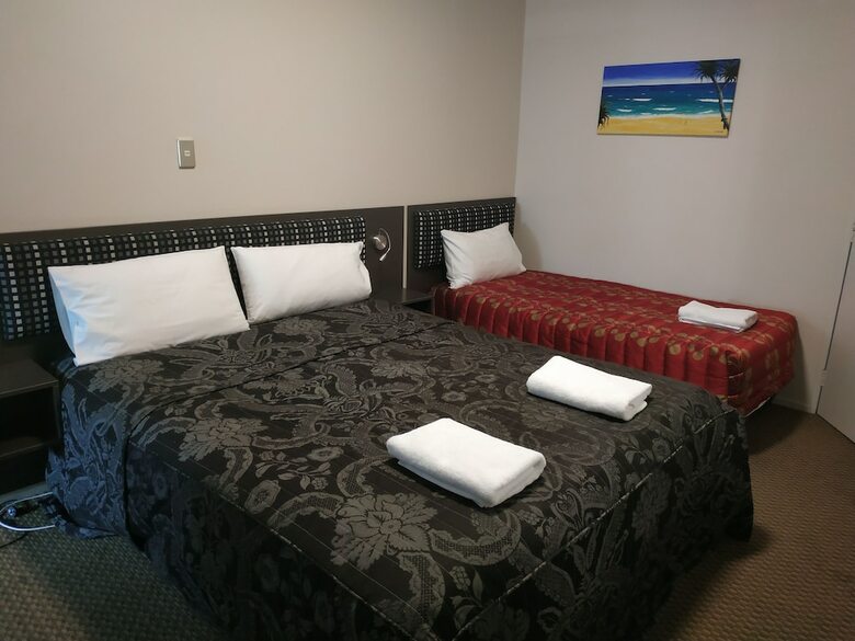 Motel On Carroll