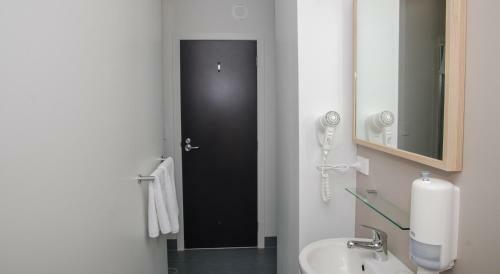 The Setup On Manners Serviced Apartments