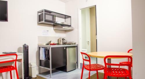 The Setup On Manners Serviced Apartments