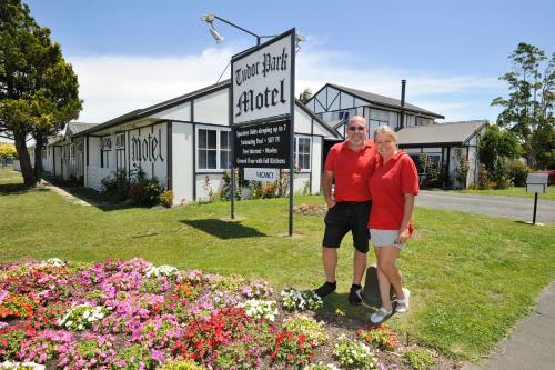 Tudor Park Motel