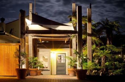 Solitaire Lodge