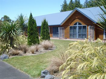 The Peaks Motor Inn