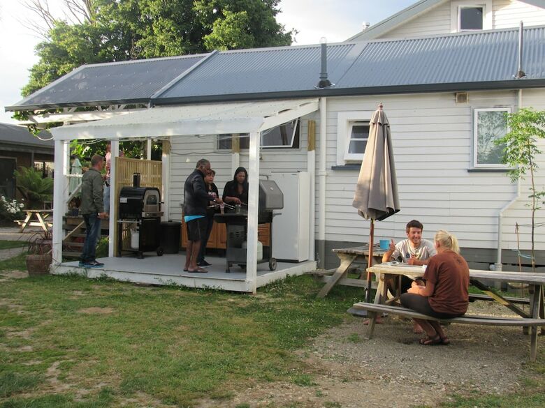 Albergue White Elephant Backpackers