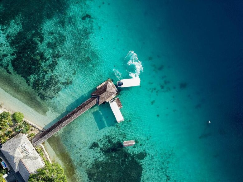 Hotel Iririki Island Resort