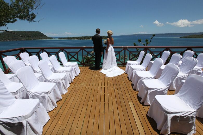 Hotel Iririki Island Resort