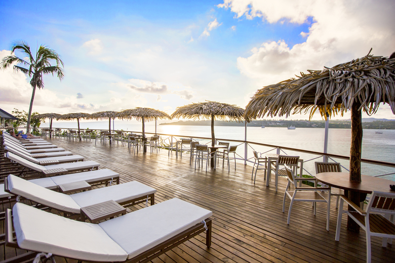 Hotel Iririki Island Resort