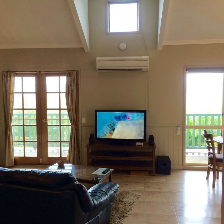 Villa Maleny Luxury Cottages
