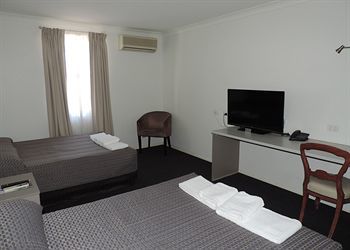 Burke And Wills Mt Isa Motel