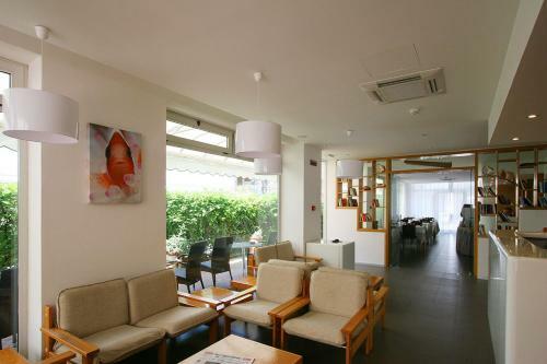 Hotel Simi Lan B&B