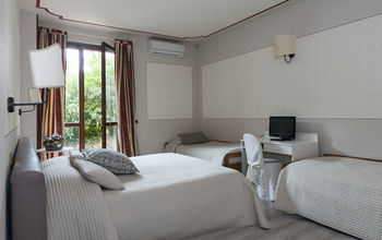 Hotel Monti