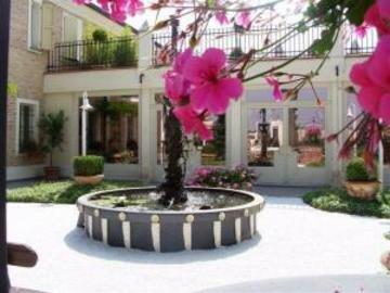 Hotel Relais Villa Roncuzzi