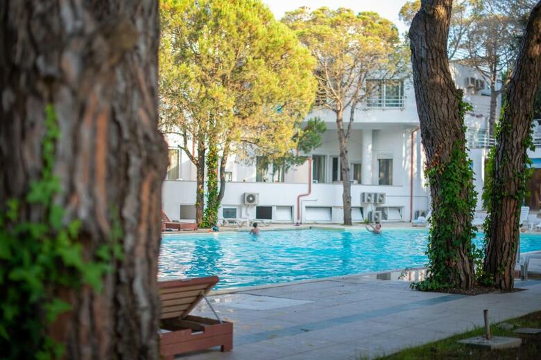 Marea Resort Hotel
